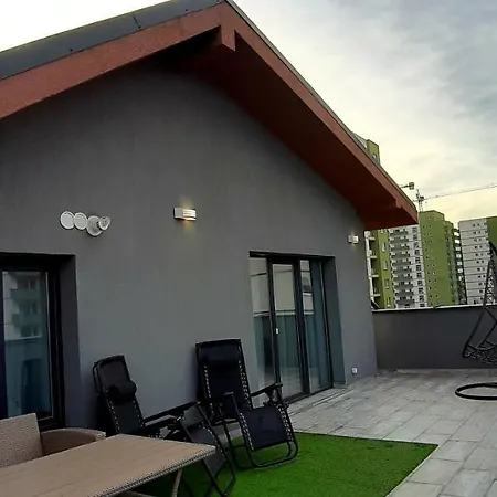 Leo Penthouse Coresi Mountain View Брашов