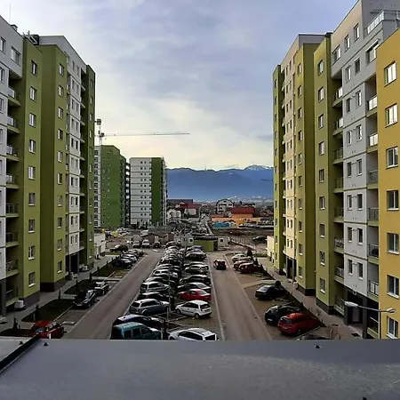 Leo Penthouse Coresi Mountain View Вілла *
