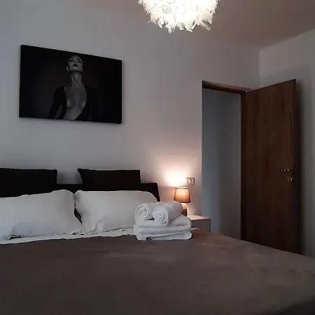 Leo Penthouse Coresi Mountain View *
